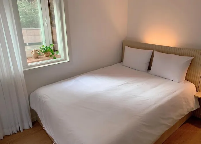 Apartamento Yeonhui-dong Two-room Accommodation, Yeonhui-dong, Yeonnam-dong, Hongdae, Sinchon, Yonsei University, Severance Hospital, For Up To 3 People *